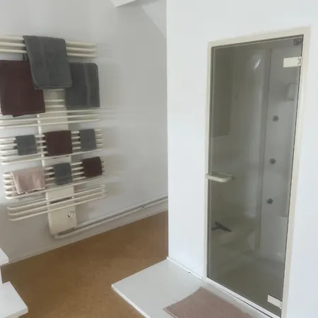 Daire Annahoeve Venlo, 220 Qm *