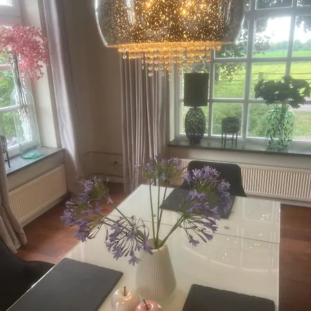 Daire Annahoeve Venlo, 220 Qm
